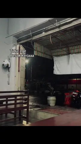 Turuu dekk turuuuuu #kerja 