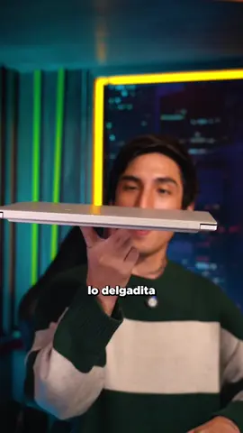 Yo te recomiendo lo mejor de lo mejor. 🌟 La Zenbook S14 OLED es elegante y ultradelgada, con la máxima potencia para usarla en cada proyecto 💻⚡ Y una increíble pantalla Lumina OLED para que todo lo disfrutes con el máximo detalle 🎨✨ #ZenbookS14 #ASUS #OLED #ASUSPeru