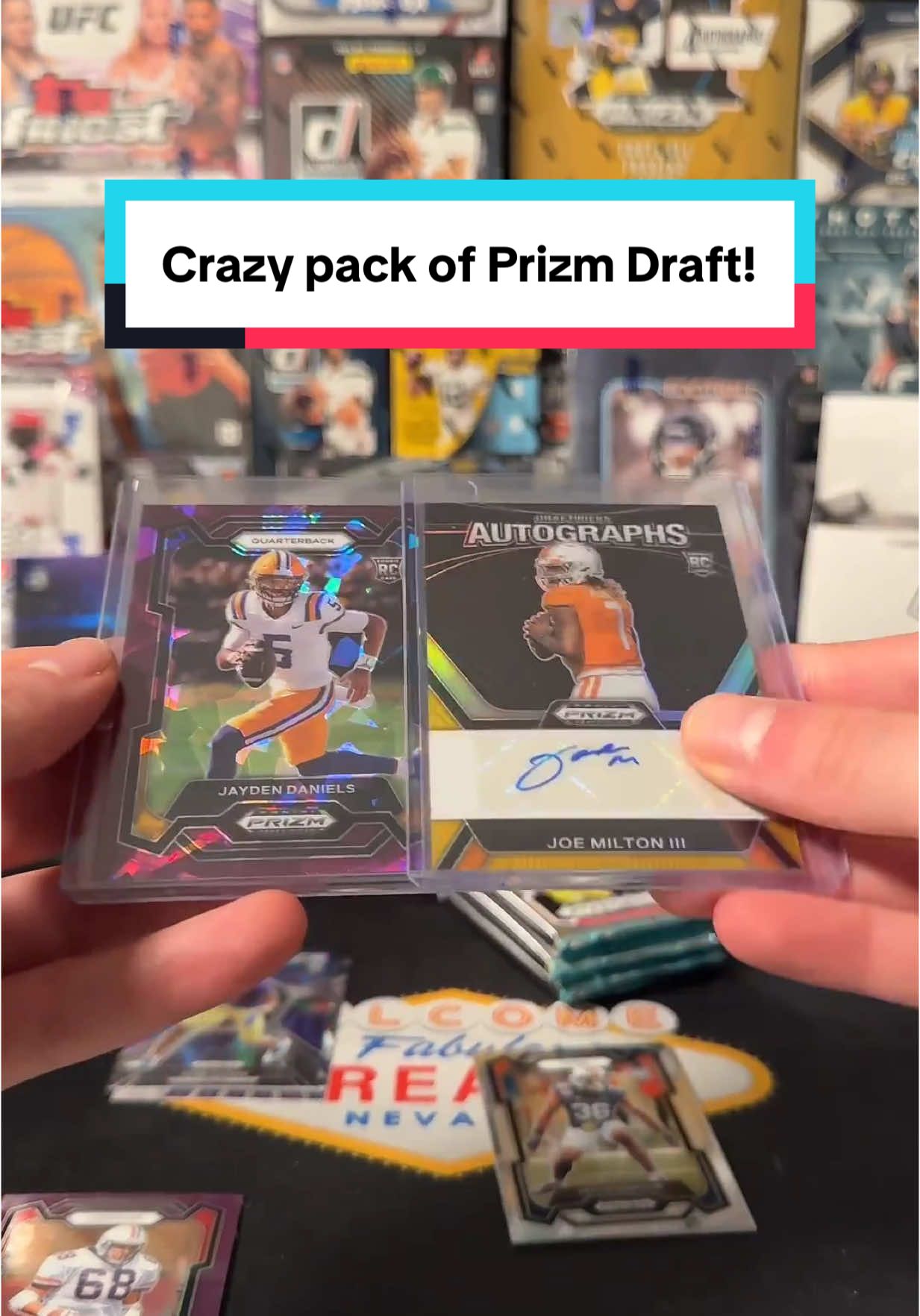 This was wild! #LIVEhighlights #TikTokLIVE #LIVE #sportscards #footballcards #cardbreaks 