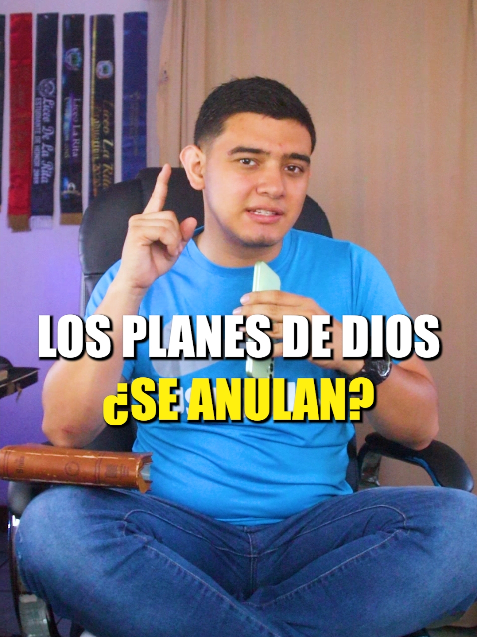 Respuesta a @gallina1789 🤔¿Será que nosotros podemos atrasar a Dios en sus planes? 🤔 #jovenescristianos #dios #jesus #chicocristiano #diostieneelcontrol #filipenses413 #cristianosentiktok #videoscristianos #musicacristiana #palabradedios 