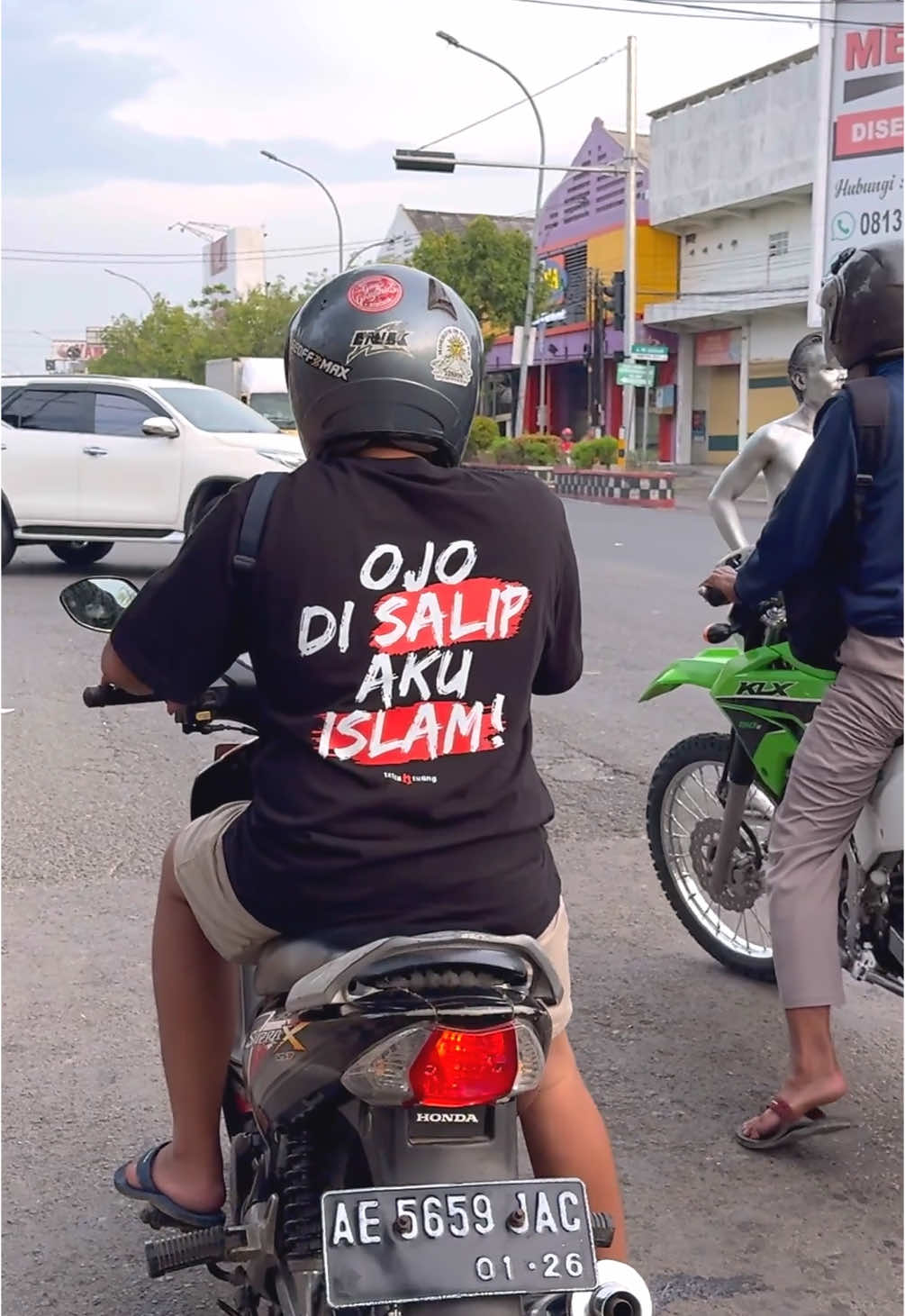 makin banyak nemu ginian dijalan😭