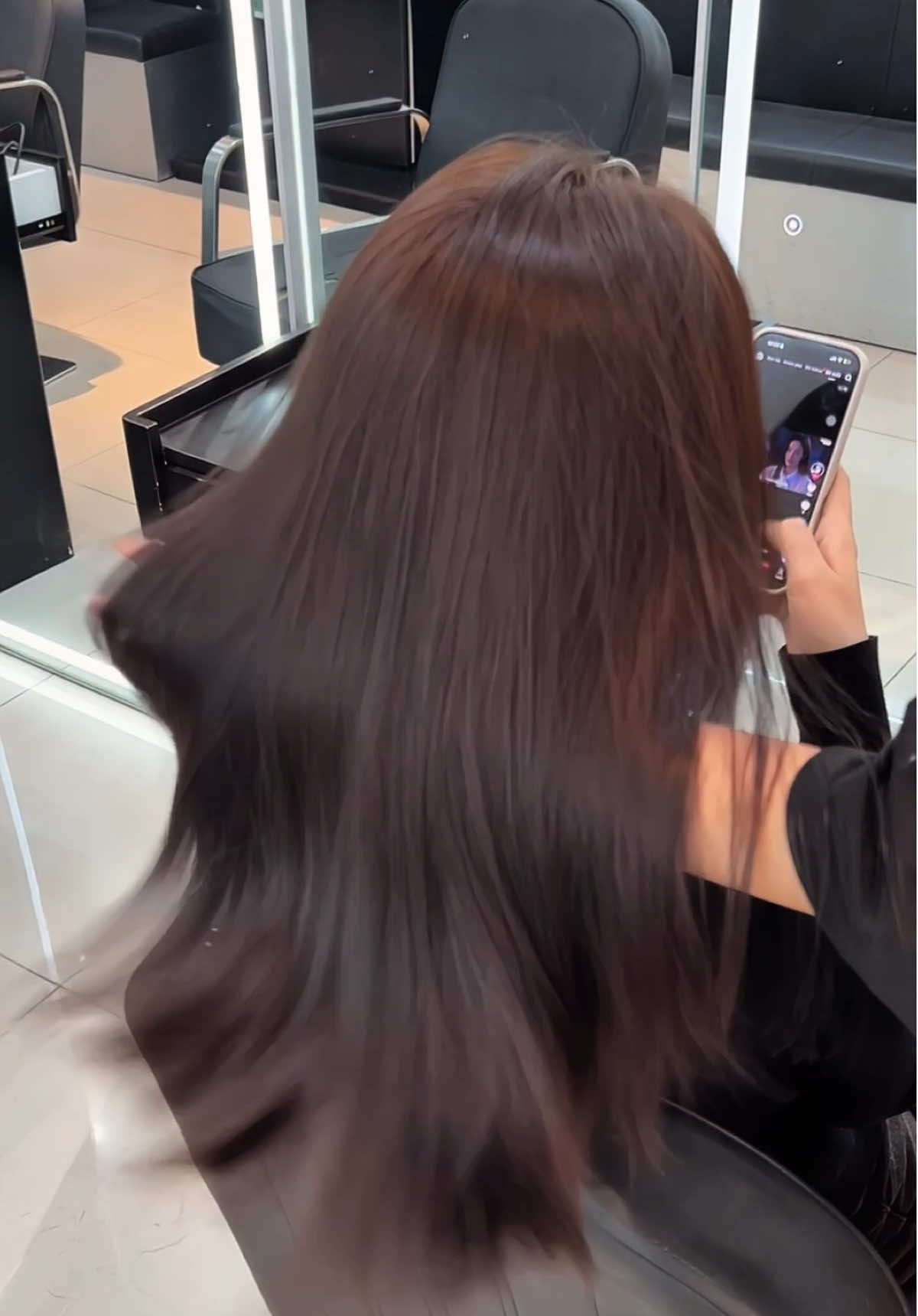 8/3 các nàng đã lựa chọn được tone màu phù hợp cho mình chưa ạ 🥰 #mouhairsalon #maunhuomdep #LearnOnTikTok #foryou #fyp 