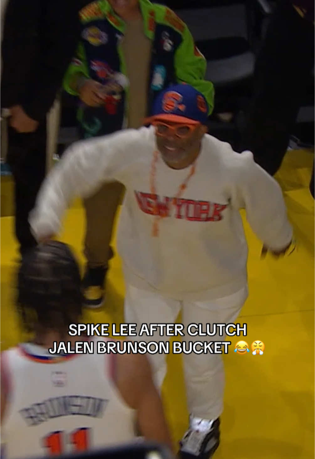 Spike Lee was HYPED 😂🔥 #NBA #basketball #spikelee #knicks #lakers #jalenbrunson #fyp 