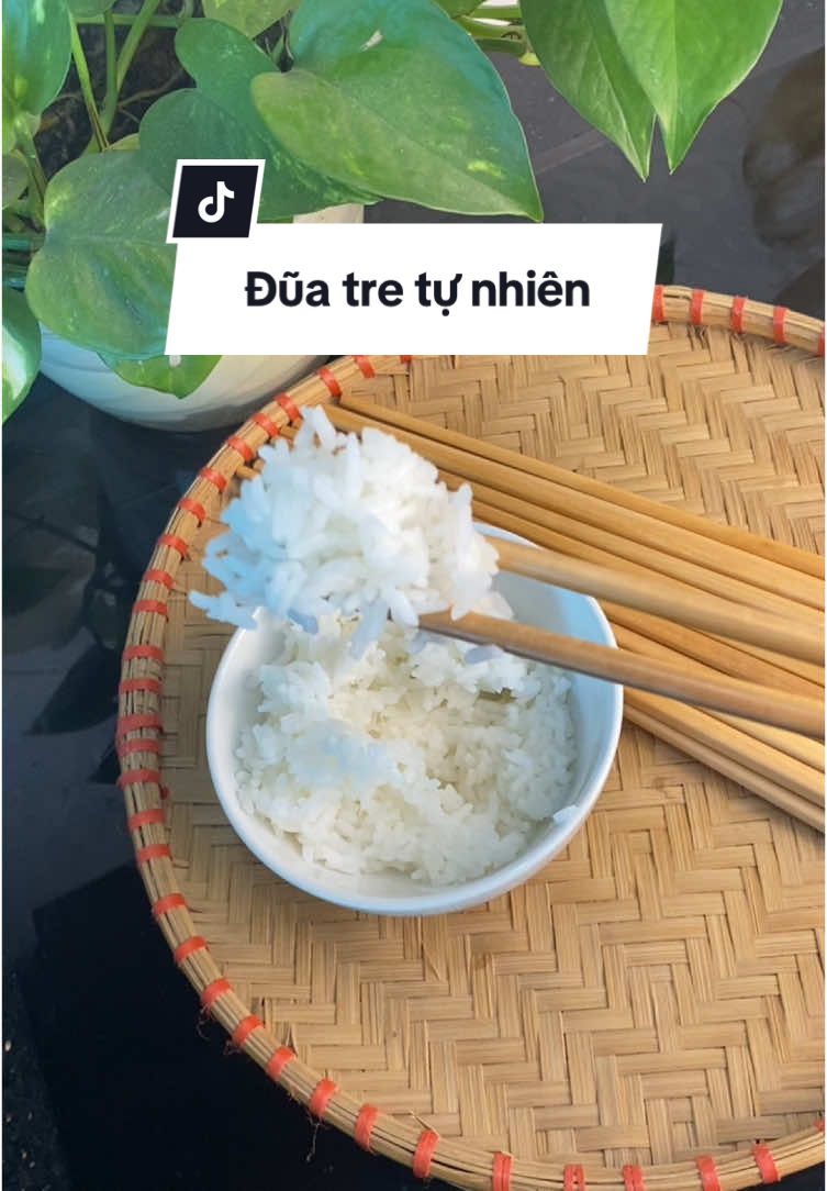 Đũa thơm mùi tre già, các bác đổi đũa mới đi ạ #duatre #nhabep #tiktok #xuhuong 