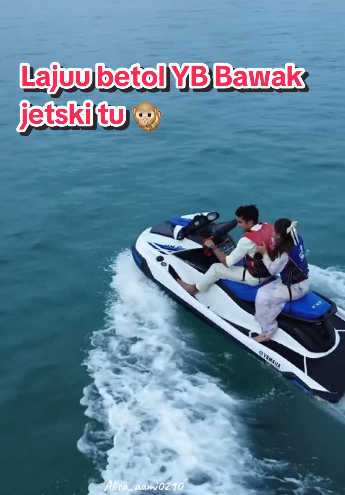 MultiVitamin ni😍😍 🌊🌊 Lajuu sangat tu YB bawak jetski kan jatuh bella kt blkg 🤣 tp bella kne pegang kuat2 la baru tak jatuhh 🤭🩷 Credit : Primavalet #BellaAstillah #SyedSaddiq #bellasyedyes #BASS #trending #fyp #foryou #fyppppppppppppppppppppppp #couplegoals❤️ #syedsaddiqbellaastillah #terbaru #primavalet