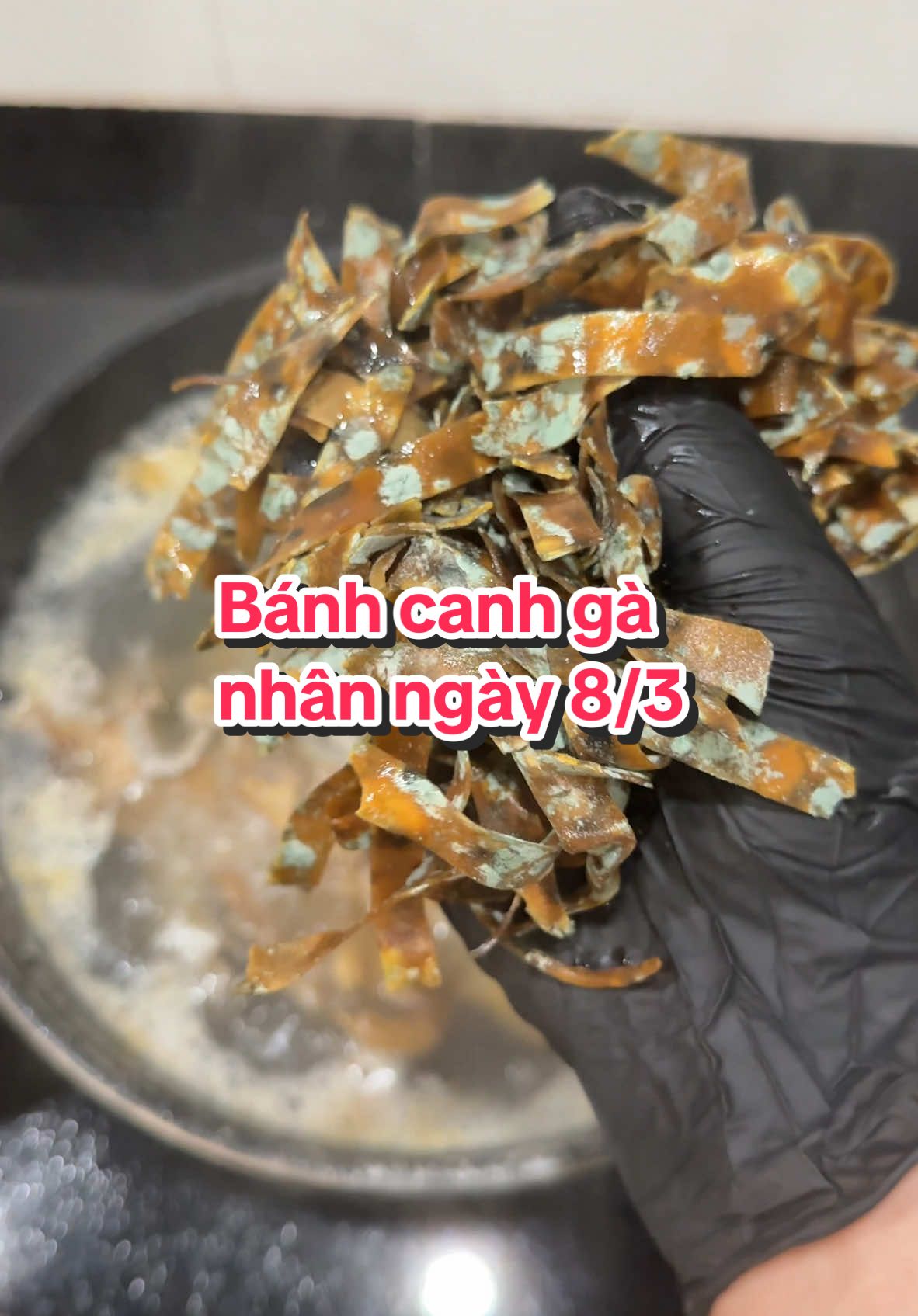 Bánh canh gà mốc đầy vi trùng vi khuẩn phốt pho các kiểu con đà điểu nhân ngày 8/3 tặng các bác #nauan #xuhuongtiktok #viral #vuicungtiktok 