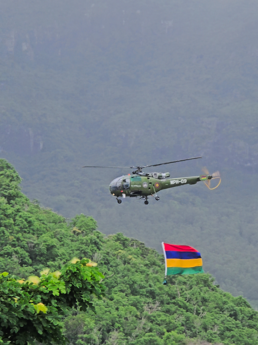 The Chetaks getting ready for the big day 🇲🇺 #tiktok #fyp #foryoupage #mauritius #mauritius🇲🇺 #mauritiustiktok #tiktokmauritius #ilemaurice #ilemaurice🇲🇺  #helicopter #helicopters #military #police #fly #parade #repetition #airshow #flypシ #flying #mauritiuspoliceforce #amazing #beauty #beautiful #flag #motherland #grey #rain #mountain #portlouis #portlouismauritius🇲🇺 #city #citylife #2025 #explore #explorepage✨ #explorepage #pilotsoftiktok #island #islandlife 