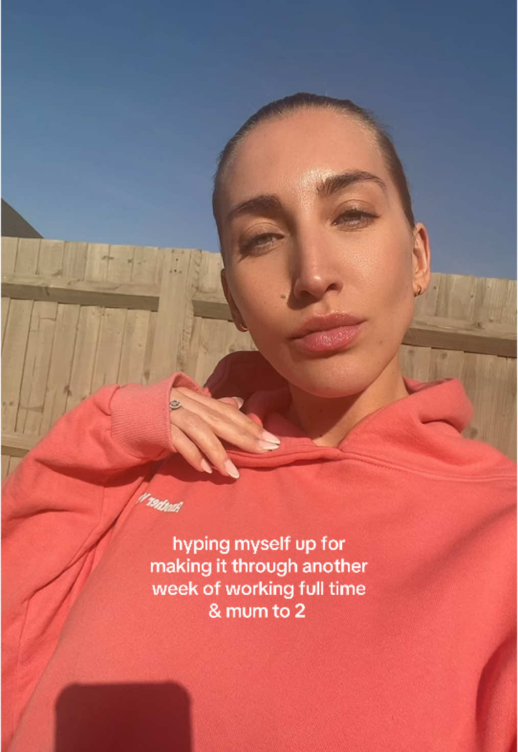 Friday mood mamas!!!  #yougotthis #mumsbelike #workingmumlife #teamworkmakesthedreamwork #girlssupportinggirls 