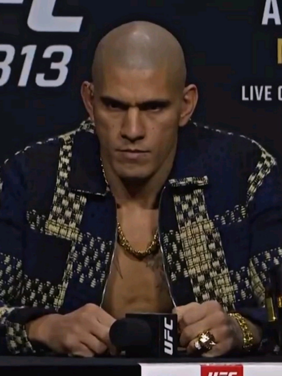 Alex Pereira stares down Russian reporter after he dares to ask 'disrespectful' question to UFC star during press conference UFC light-heavyweight champion Alex Pereira issued a chilling stare towards a Russian reporter during UFC 313’s pre-fight press conference on Friday. Pereira, 37, will take on Russian fighter Magomed Ankalaev in the main event at the T-Mobile Arena in Las Vegas, Nevada, on March 9. The Brazilian, who boasts a professional MMA record of 12 wins and two losses, is not one to trash talk ahead of bouts and takes a more composed approach - usually letting his fists do the talking in the octagon. During a press conference on Friday, one reporter poked fun at Pereira with his question to Anklaev, 32. “If you absolutely dominate Alex in this fight, do you think you'll send him back working in the tyre shop?” asked the reporter. Ankalaev saw the funny side and began to chuckle at the remark, however, Pereira sat forward, clenched his fists, and stared the reporter down in a menacing manner. “We're planning to absolutely dominate him on Saturday; we're going to make sure that Chama has no chances on Saturday,” Ankalaev replied. “Whether or not he stays in the sport or decides to go back to the tyre shop, that's going to be up to him, he's going to have to make his decision. “The same people that are saying 'Chama' now are going to be saying 'no Chama'. It's Ankalaev time.” Before Pereira found MMA, he worked at a tyre shop earning just 68p per day, having left school at just 12 years old. #AlexPereira #magomedankalaev #UFC313 #MMA #UFC #PereiraVsAnkalaev #FightNight #UFCVegas #MMAFighter #Chama #ufcpressconference 