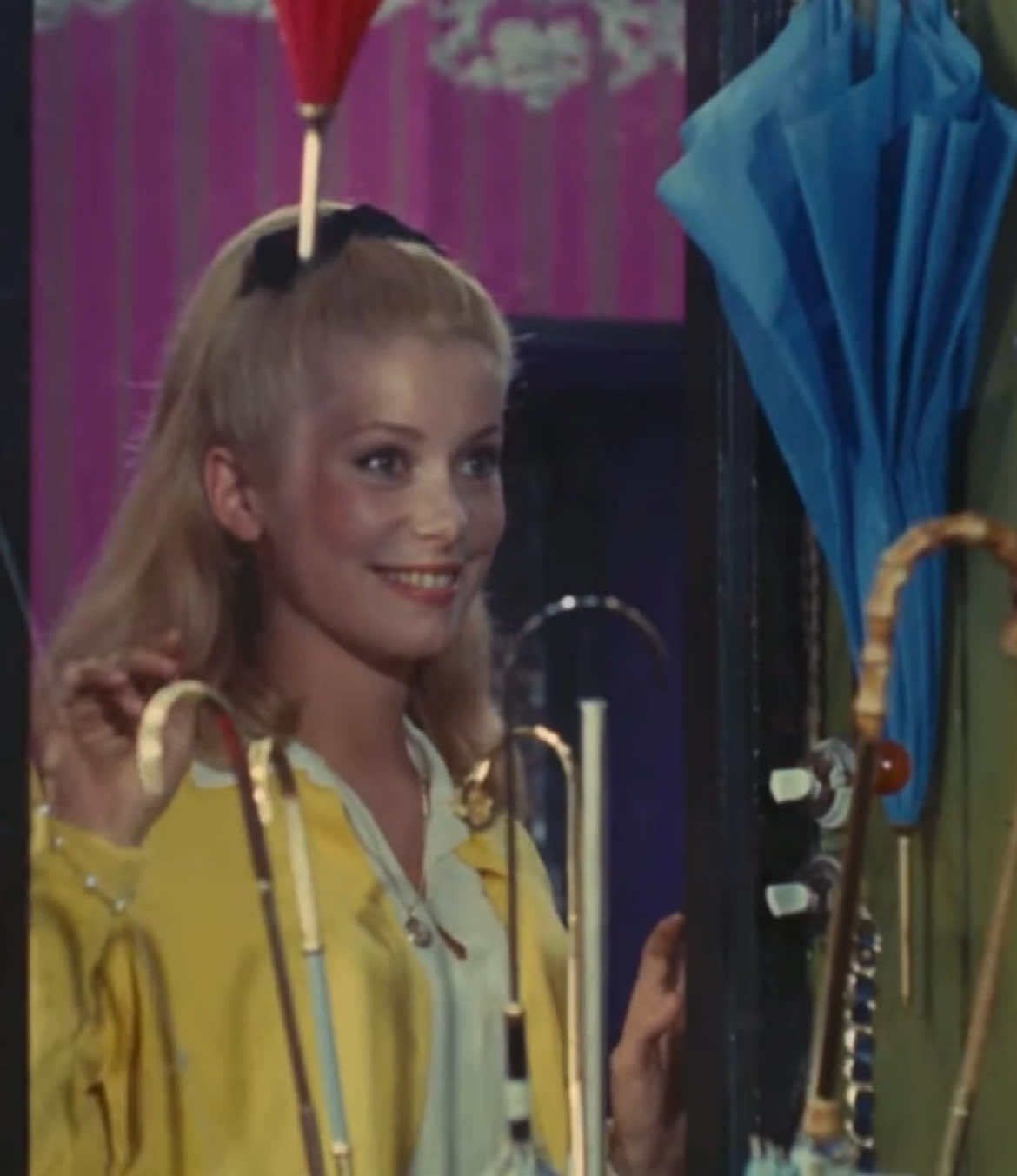 one of my favorite directors of all time 💖💖 ac: trxshmp1 #jacquesdemy#umbrellasofcherbourg#lesdemoisellesderochefort#lesparapluiesdecherbourg#donkeyskin#bayofangels#lola1961#frenchnewwave#technicolor#filmedit#catherinedeneuve  