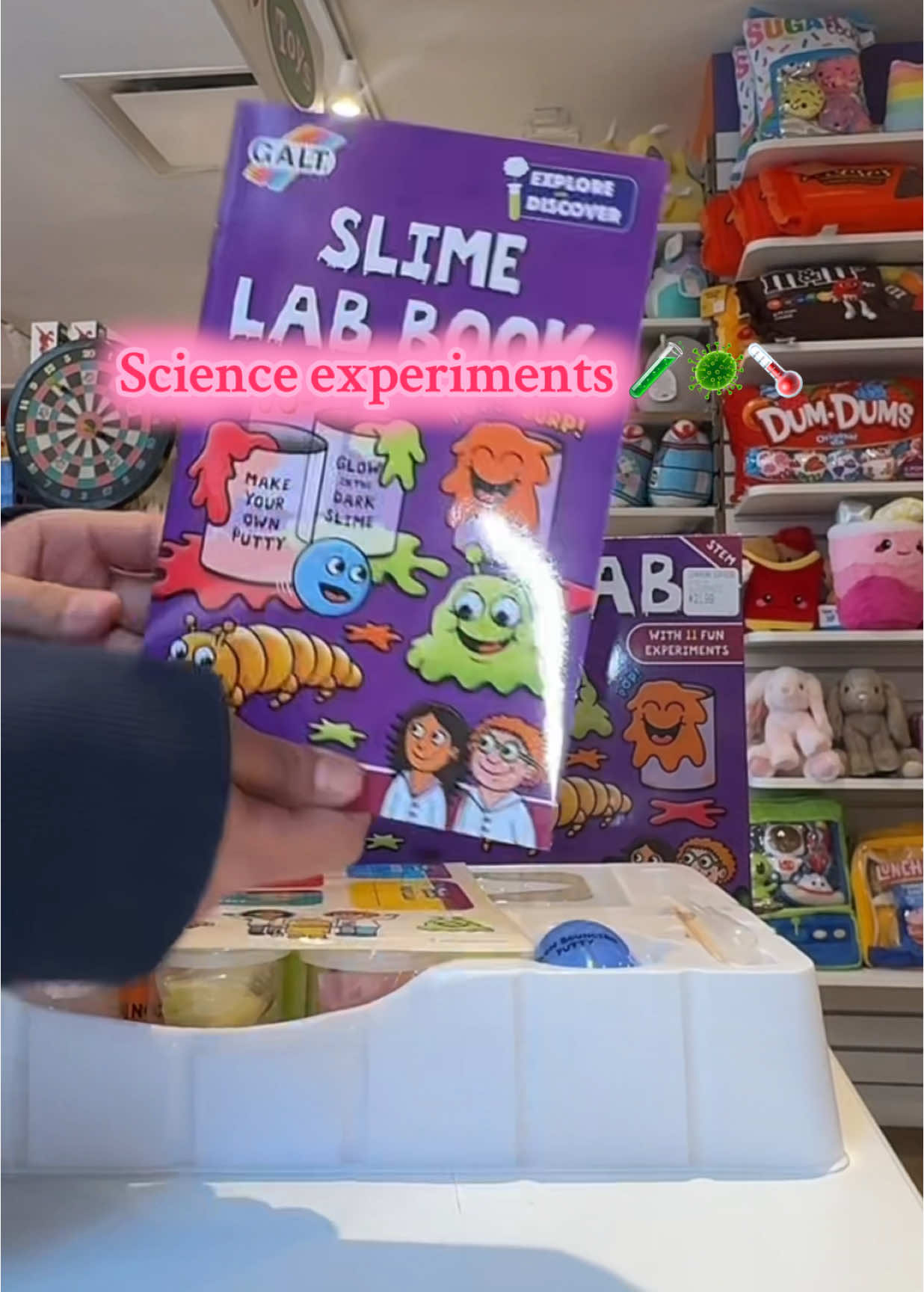 Science experiments available 🧪🌡️🦠🧬💊 #learningexpresstoysnyc #toystore #giftideas #scienceexperiments #scienceathome #fyp #foryoupage #63rdst #kids 