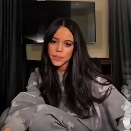 a relação delas é tão linda 🥺 #jennaortega #foryou #jennaortegaedit #viral #fyp  ib: @wednesday's wife 
