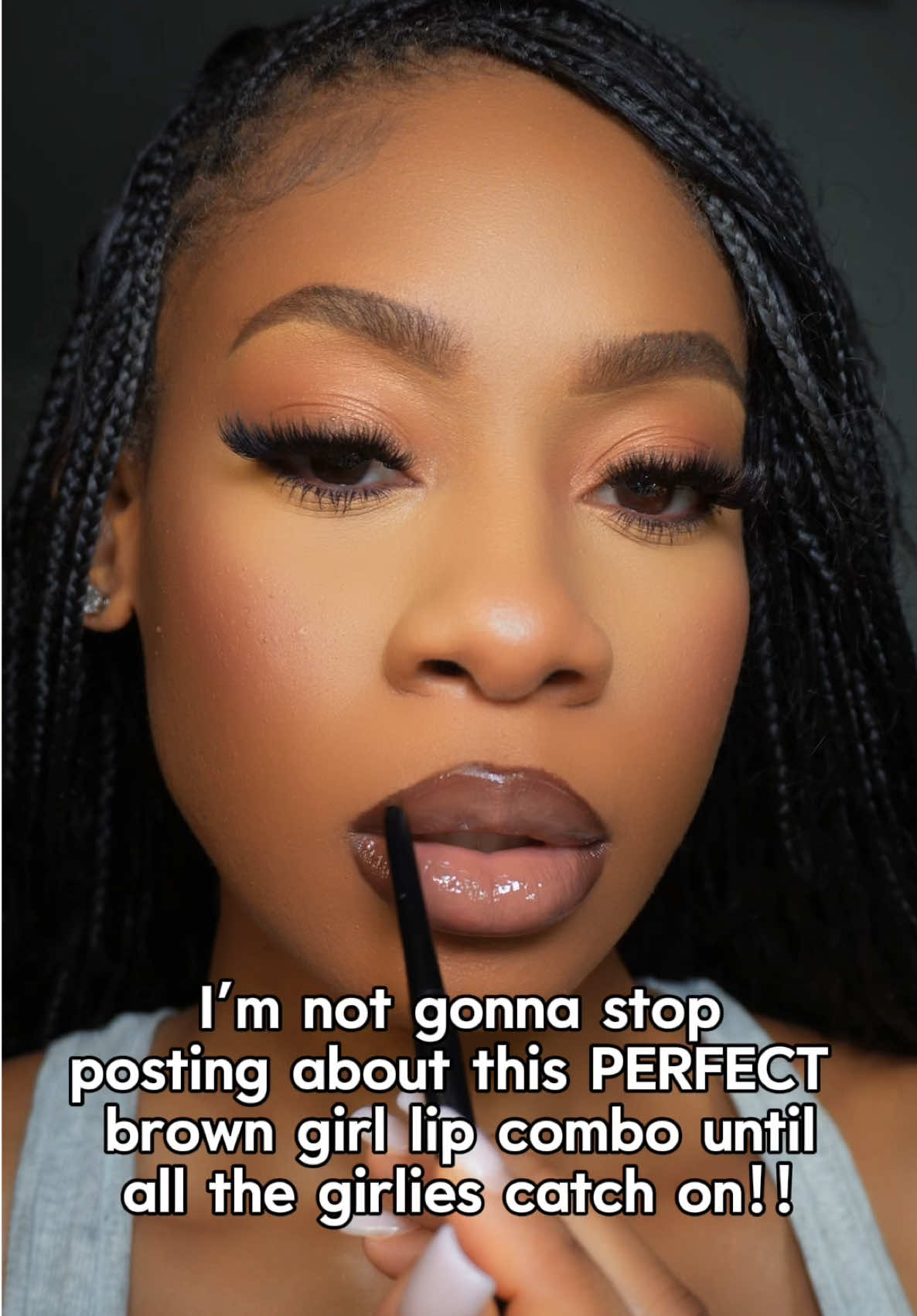 I’m never gonna stop talking about this lip combo because the girls need to know!!! Combo from @YERE Beauty yerebeauty.com CEO Combo (RUN don’t walk) because it’s always selling out 😭 #makeupreview #makeuptutorial #makeupmusthave #fyppppppppppppppppppppppppppopppp 