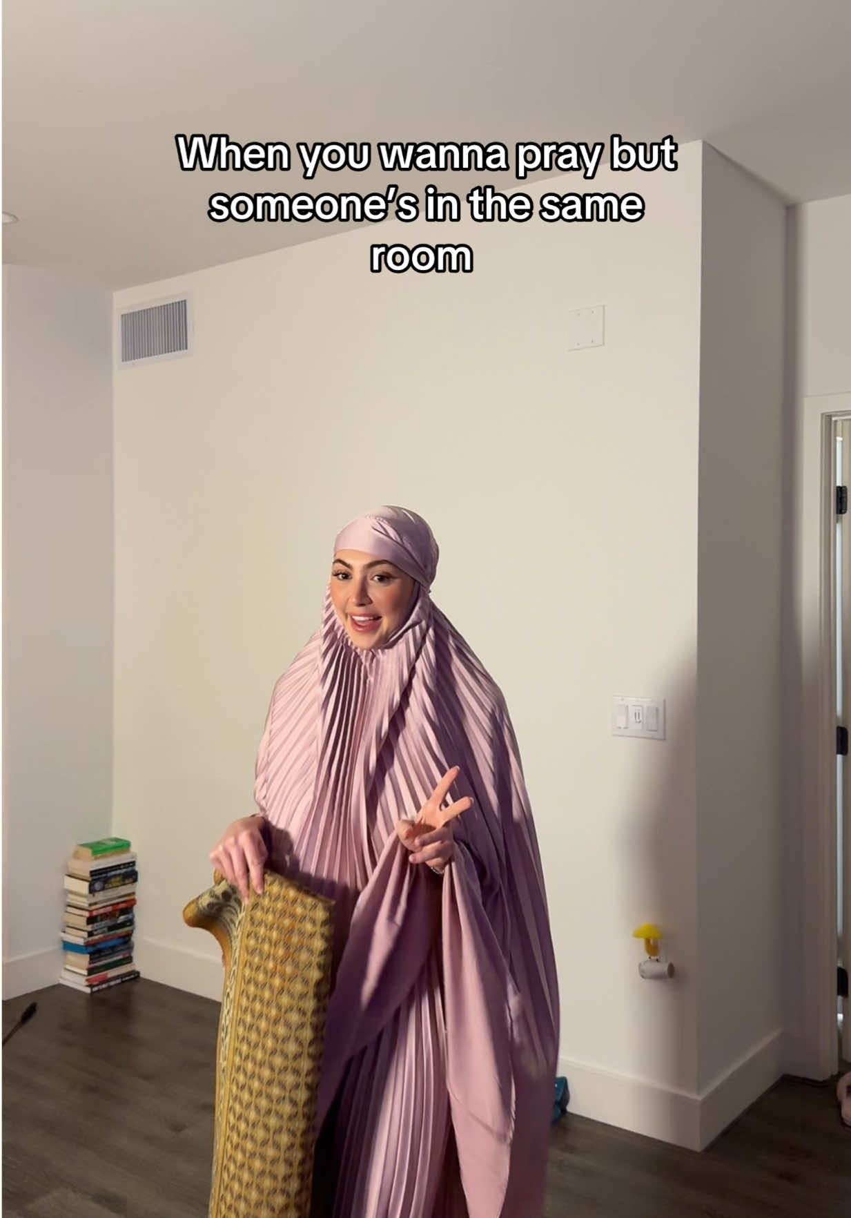 hahahah why does it feel so awkward 😩 @sophie #muslim #muslimtiktok 