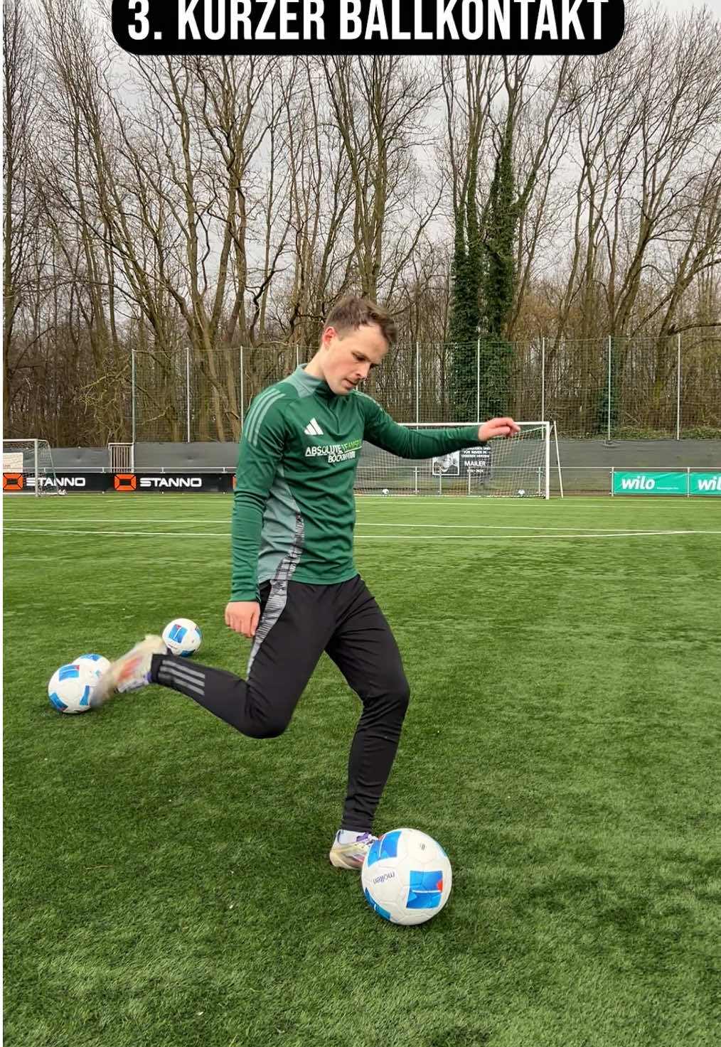 Von welchem Kollegen brauchst du bessere Flugbälle ? ⚽️👀 #fussball #fussballer #training #übungen