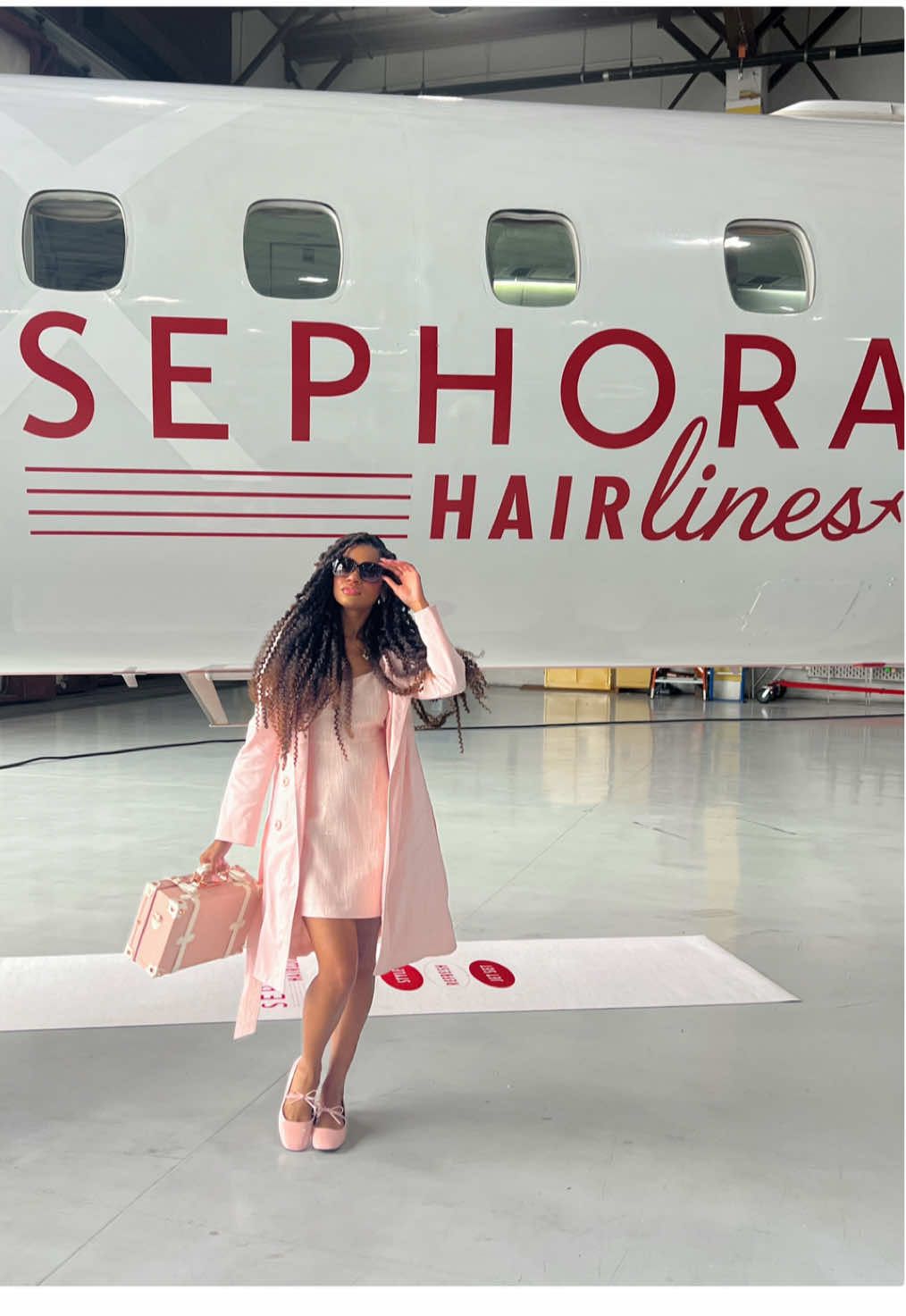 Living out my parent trap dreams in Napa Valley with @sephora 🎀✈️ #SephoraHairlines #PinkGirly #LuxuryBlackGirl #InfluencerTrip #BrandTrip   