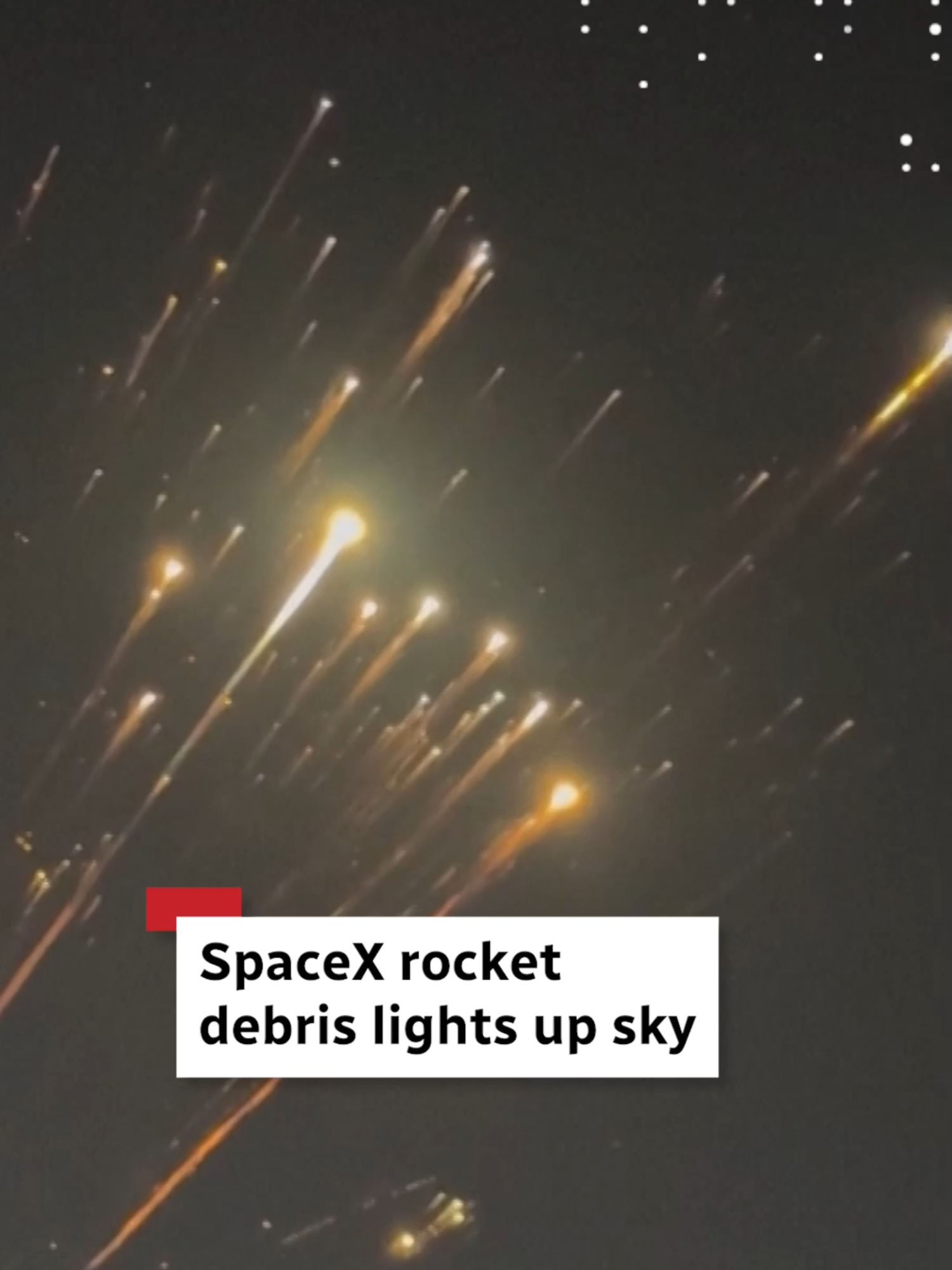 An eyewitness on his boat with family in the Bahamas told Reuters they saw a ‘huge ball of fire’ above the horizon as a SpaceX mega rocket launched in Texas broke up on Thursday. #SpaceX #Rocket #Explosion #Debris #News #CBCNews