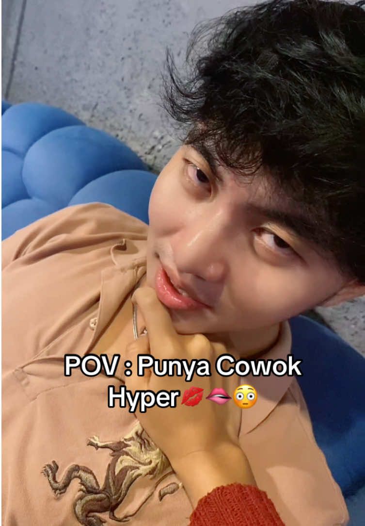 Pacarku hyper @Jendy huang #pov #febbyprank #couple #couplestiktok #fyp 