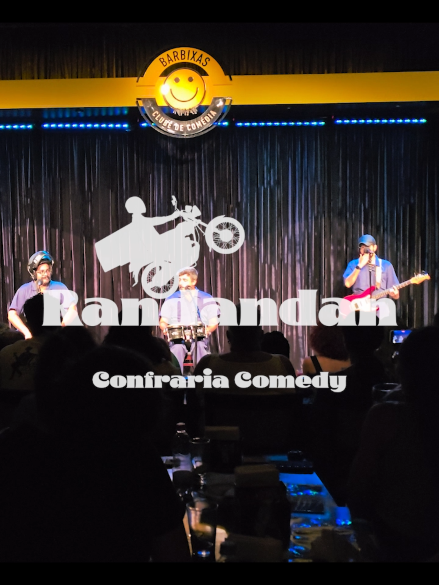 Randandan é uma homenagem do Confraria para todos os motoboys do Brasil! De lá pra cá,  daqui pra lá eles nos salvam a todos os momentos! Tamo junto galera! 🎶🎵🎷🪖🛵🏍 #motoboy #moto #confrariacomedy #delivery