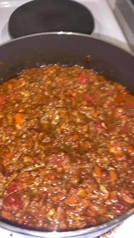 Tracy home made spaghetti bolognaise with pasta shells stuffed mushrooms cheese 10-10 banging #fyp