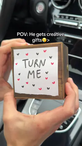 First year anniversary🥺🎀#couples #gifts #memories #photo  . . . This spinning box or flip box is the best gift for your girlfriend. You can customize it and revive your favourite moments.