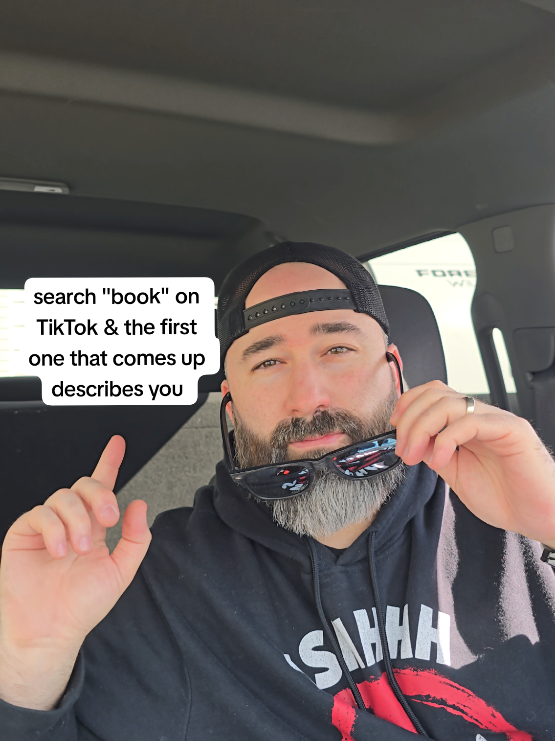 Search book on TikTok and the first one that comes up describes you... #funny #funnyvideos #book #BookTok #iykyk 