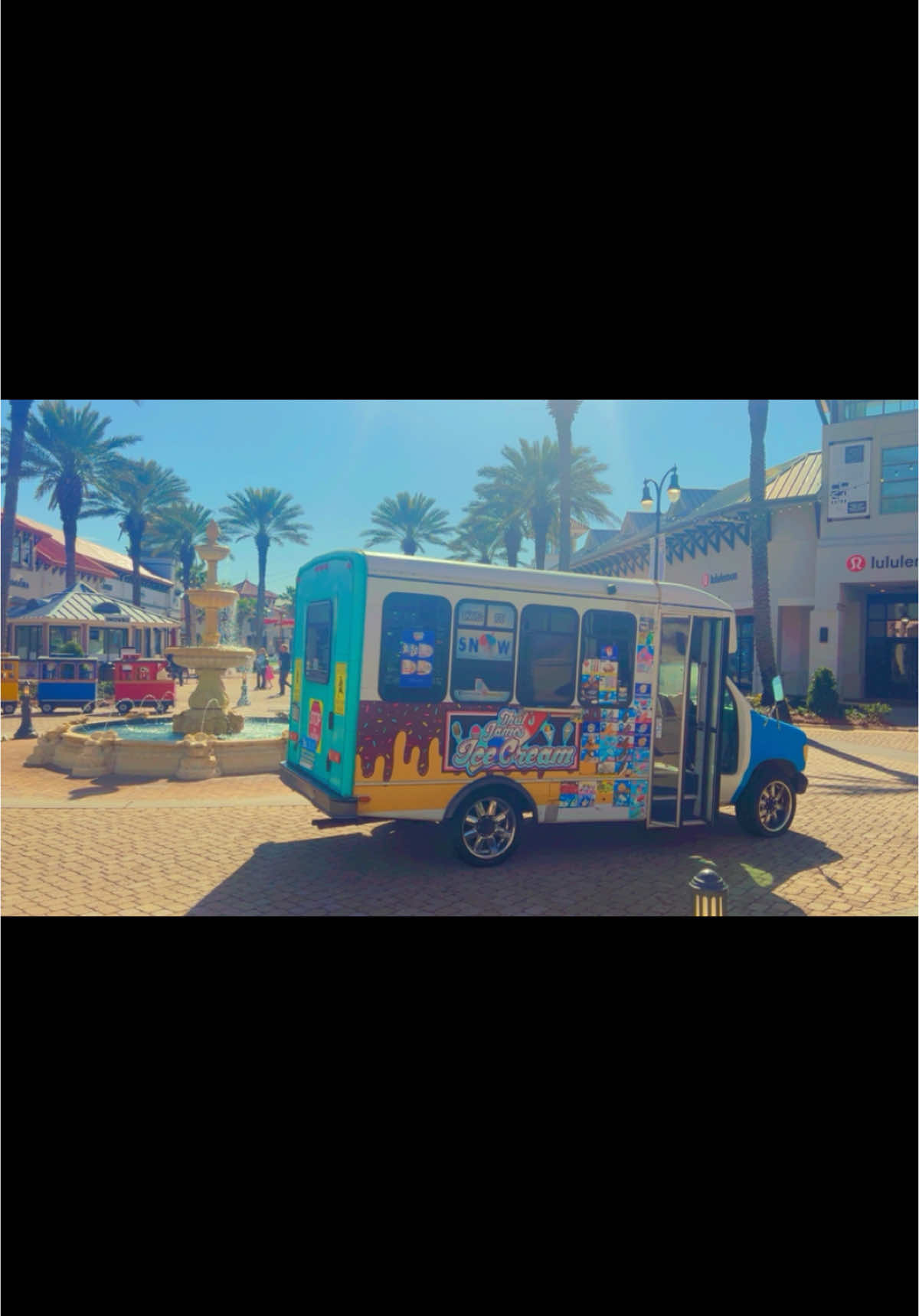 Busy Friday check me out.  #ThatsJames #IceCream #destin #icecreamman #friday #fyp #entrepreneur #weekendvibe 