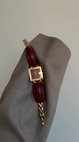 💕✨🌷⌚️#wristwatch #womenwatch #vintagewatch #red #OOTD #fyp 