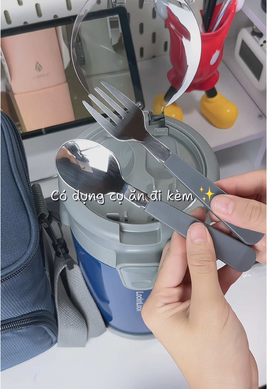 Hộp đựng cơm giữ nhiệt của Locknlock đỉnh vỡi, sáng múc cơm canh đi làm, trưa mở ra còn nóng hổi. Xứng đáng lắm luôn, mấy hộp cơm khác ra chuồng gà liền #unboxing #review #fyp #hopdungcom #locknlock 