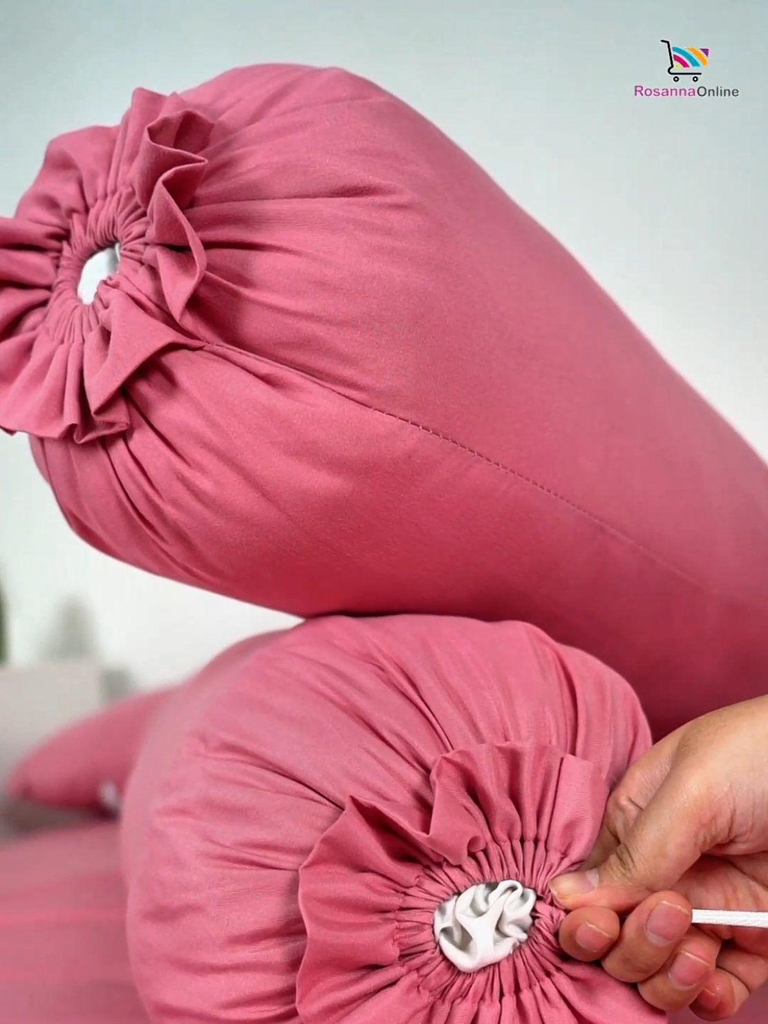 Detail yang Sempurna! 🌿 Jahitan halus, bahan lembut, dan desain elegan dari Akiko Signature untuk kenyamanan terbaik di setiap tidurmu #ramadanekstraseru 