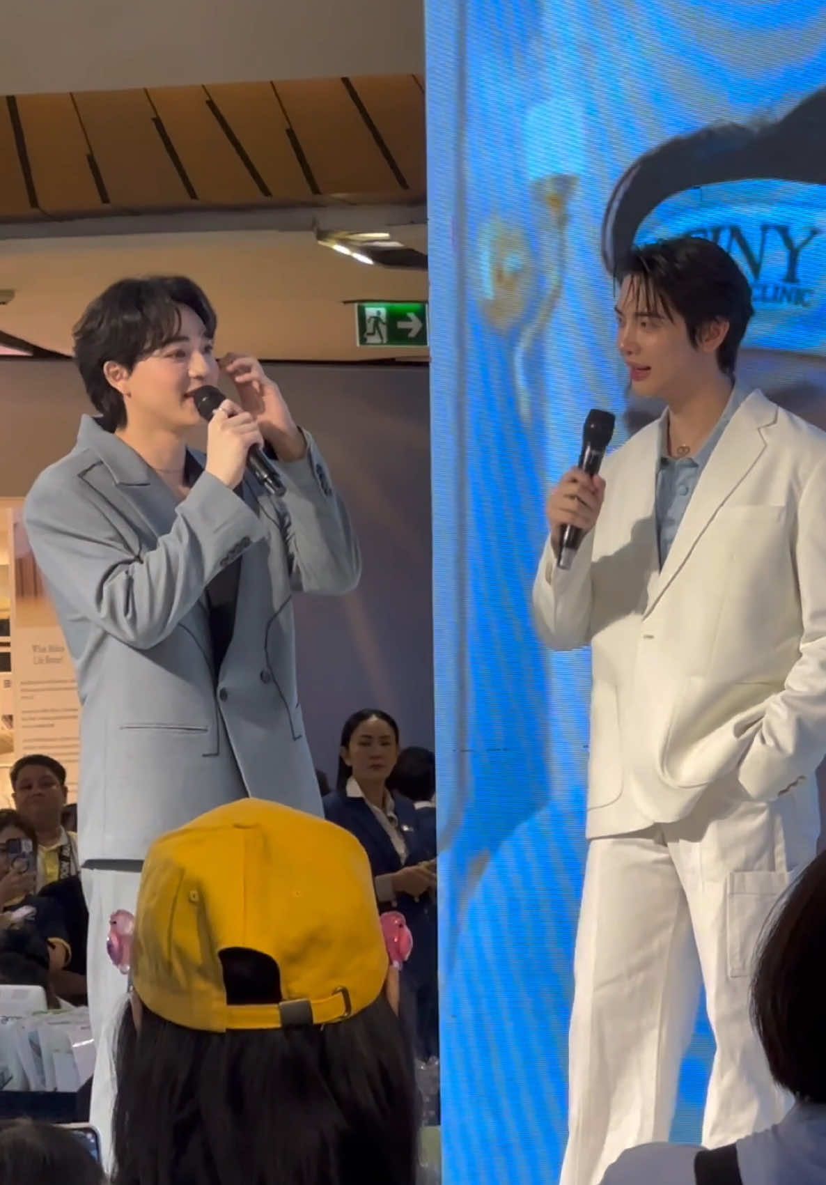 ทำอะไรก็ได้แต่อย่าเอาแก้มออกไป มีคนหวงแก้มน้องแหล่ะ ก็แก้มน้องน่ารักนี่นา สาววายเข้าใจดีสัญญาว่าจะไม่ล้อ #DestinyclinicMaxkybas #maxkybas #แม็กกี้บาส