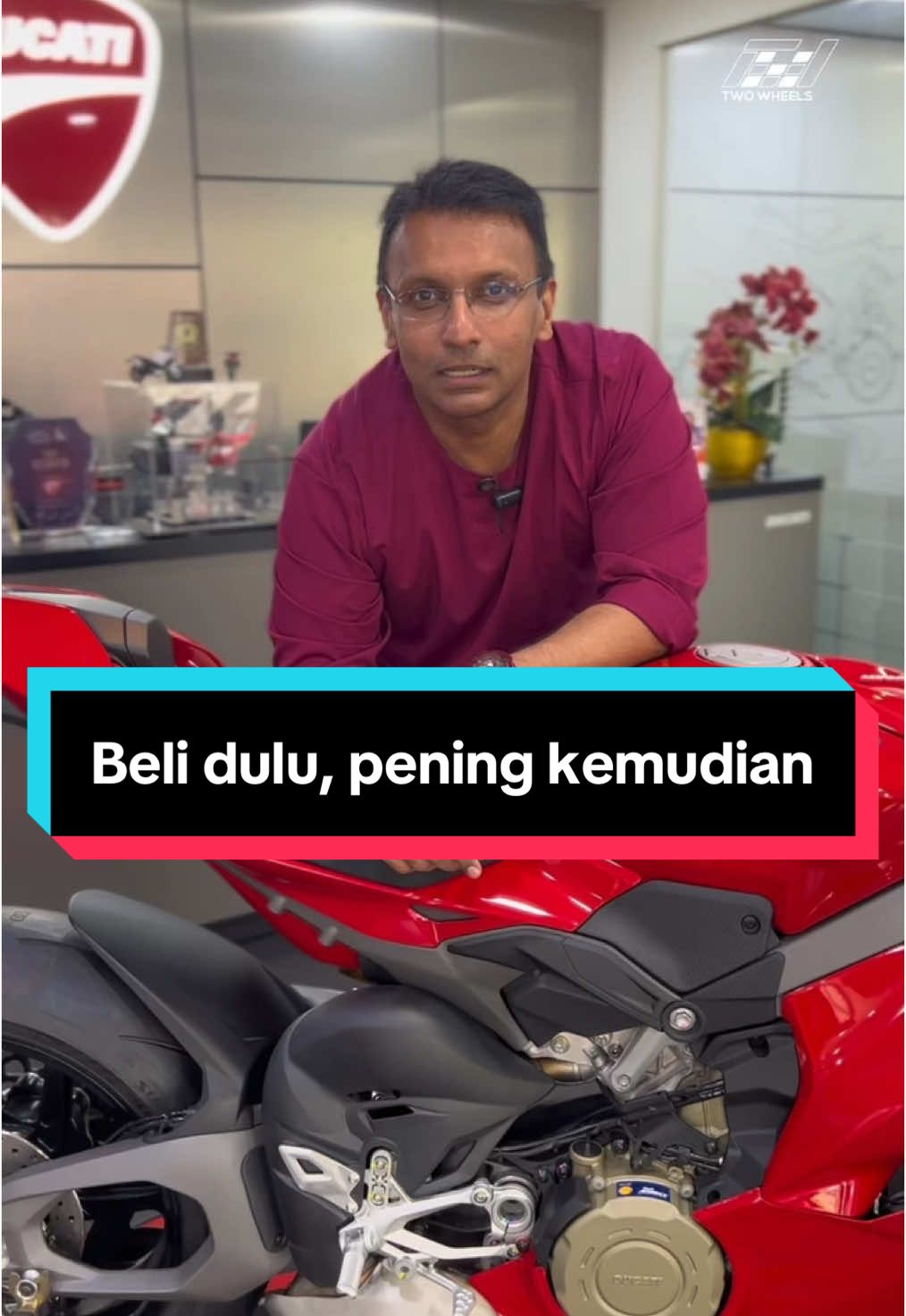 Jom kita tengok apa komen Dato Seri Nazir tentang V4S 2025 baharu ini. Katanya hampir sama dengan MotoGP dan serba baharu berbanding model sebelumnya.  Teruskan Bersama Two Wheels!   #twmedia #twowheels #motogp #ducati #ducaticup 