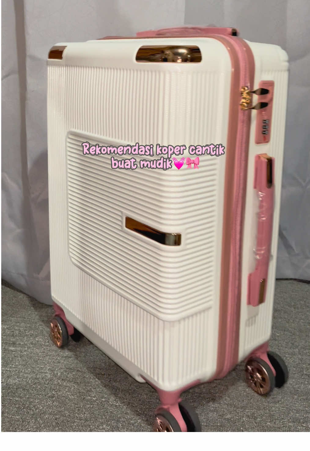Mana warnanya cakep cakep lagi, bikin bingung 😩 💗🎀✨ #koperaestetic #kopercantikaesthetic #koper #mudik #travelling 