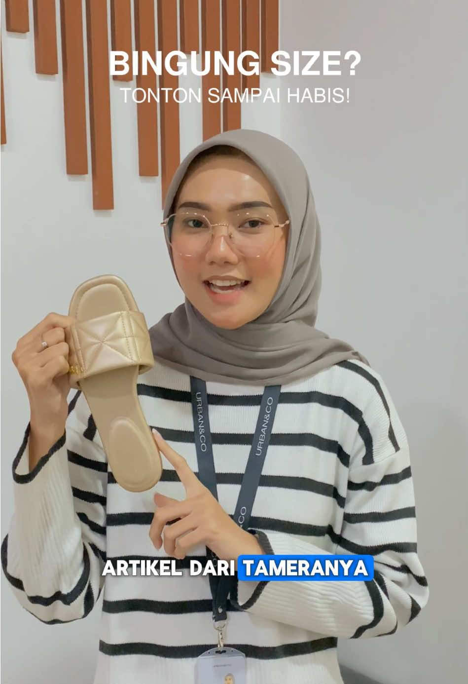 Masih bingung pilih size Tamera sandal? Yuk ikutin saran host live kami🤍 berlaku juga untuk semua shoes atau sandal ya, Urbanians😉 #urbanco #urbancoofficial #sandalwanita #sandalslop #sendalwanita