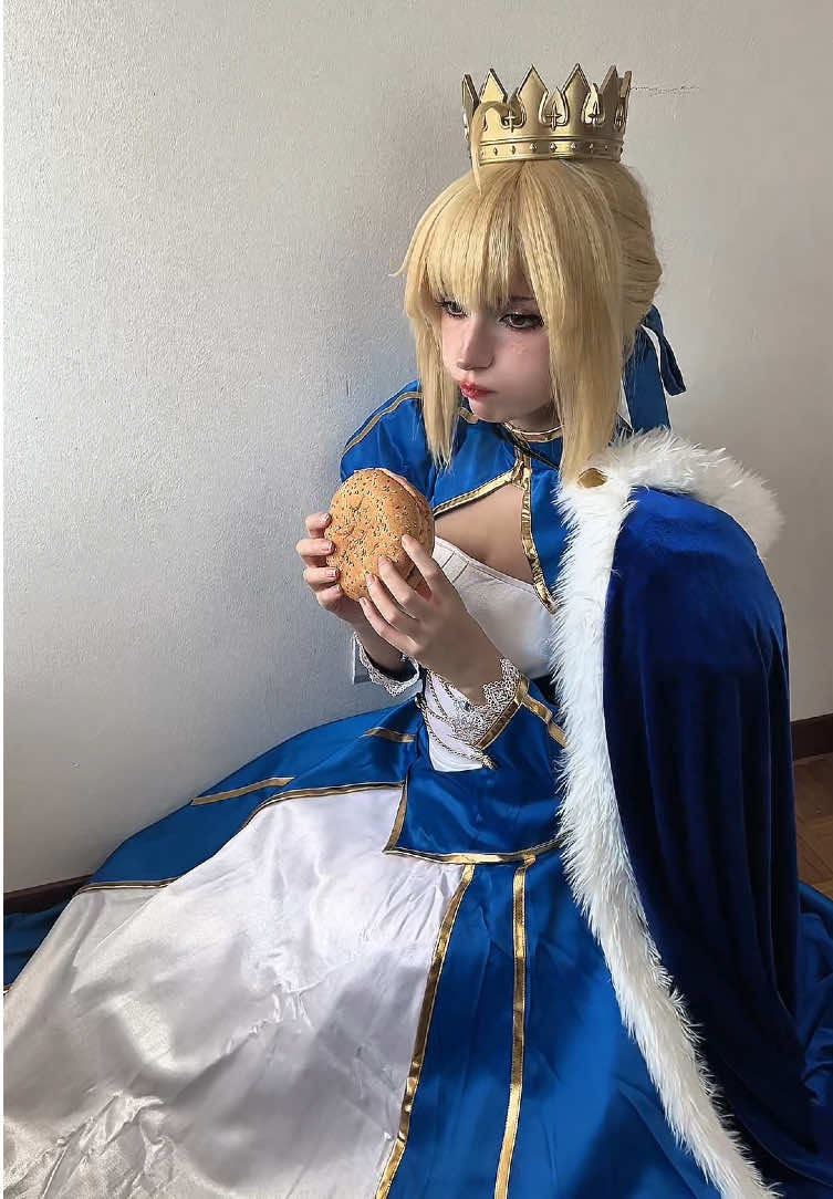 nomnomnomnom #fate #fatecosplay #nasu #nasuverse #sabercosplay #saber #saberalter #typemoon #salter #fgo #fatego #fatestaynignt #コスプレ #コスプレイヤー #コスプレ写真 #コスプレ好きさんと繋がりたい #FGOレイヤー #FGOコスプレイヤー #サーヴァント #ファンアート  #CapCut 