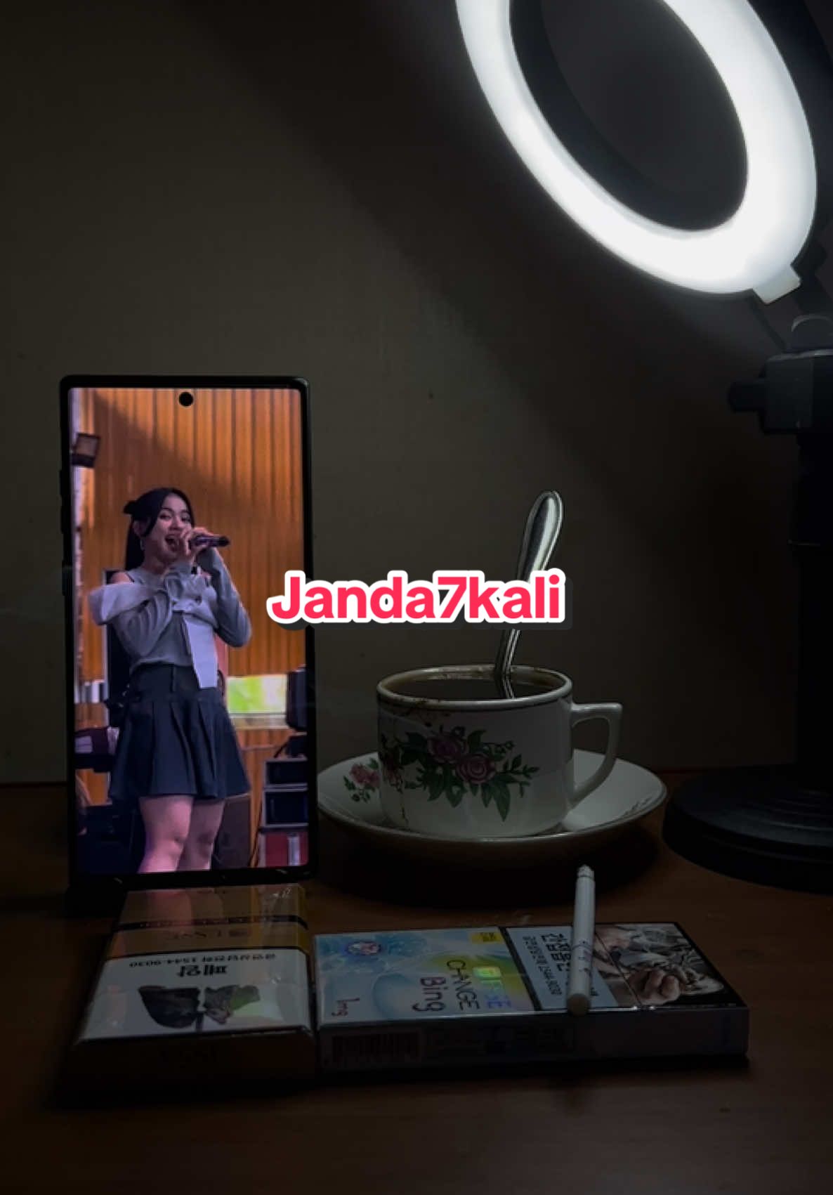 Tapi semuanya dusta ... JANDA7KALI || @Dindateratu  #janda7kali #dindateratu #lalunamusicentertaiment #lubisathena #dangdut #kopidangdut #kopistory #ngopisantuy #ngopibosss☕☕☕ #hkmusic #bahanswmu #bahanswmubolo😁 