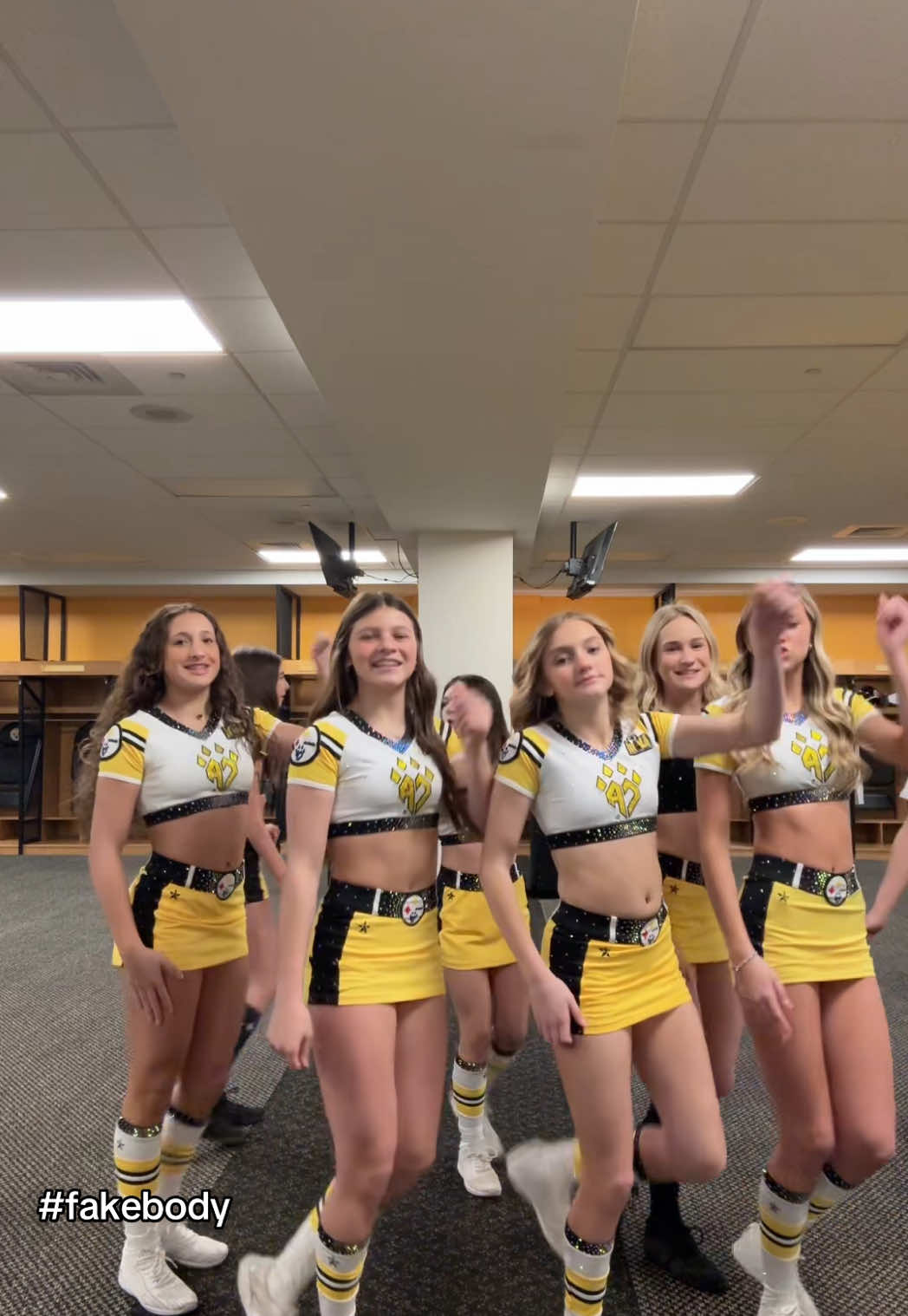 stadium picsss🏈🏈 #fyp #xyzbca #allstarcheer #acrisurestadium #steelcats 