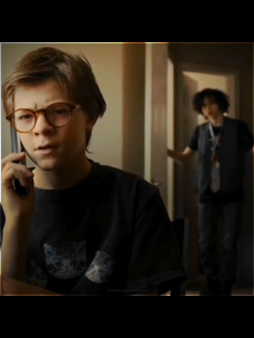 somebody's watching me... || #finnwolfhard #thegoldfinch #borispavlikovsky #boreo #theodecker #foryoupage 