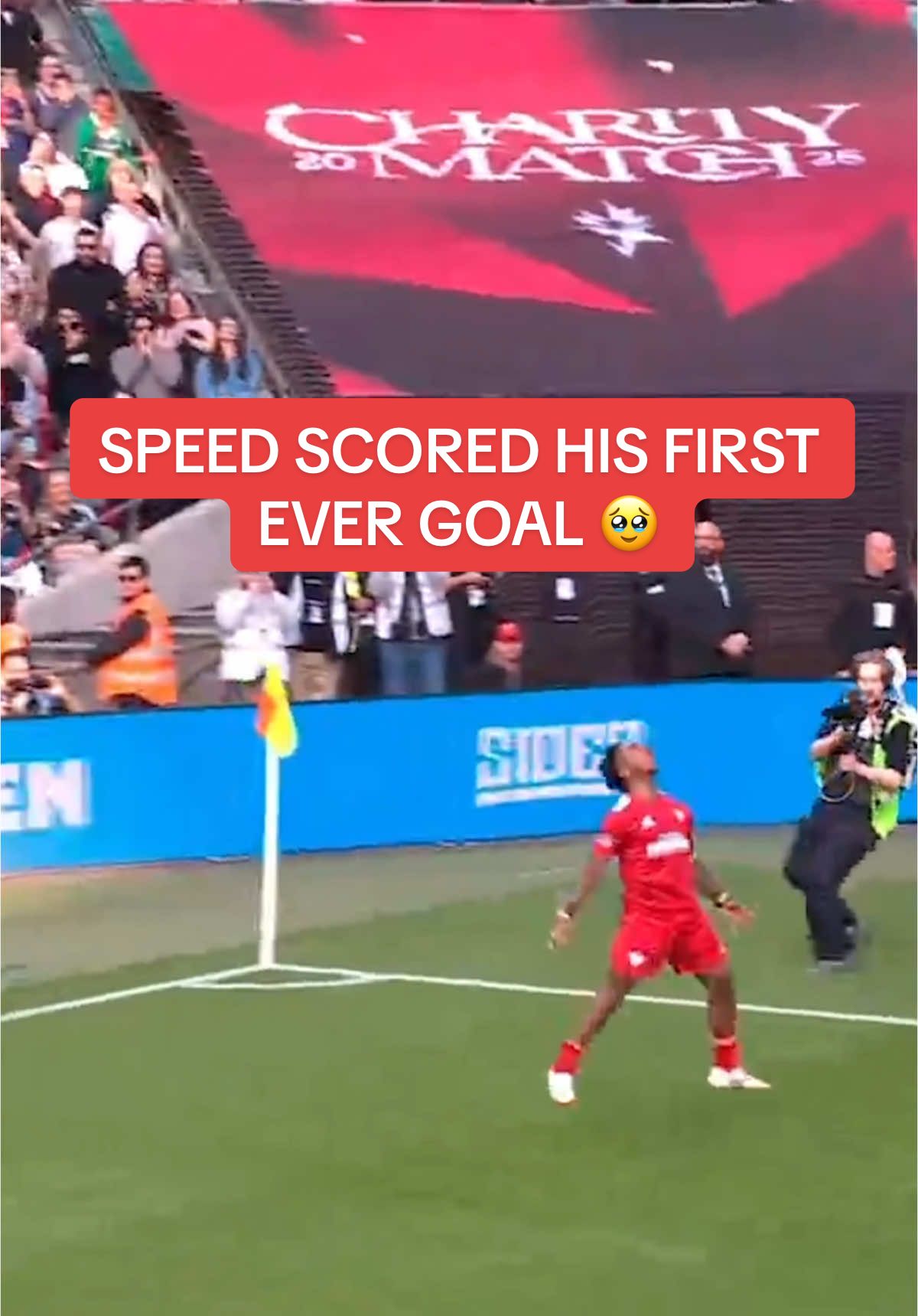 ANYTHING IS POSSIBLEEEE 🔥🔥🔥  #fyp #explore #ishowspeed #speed #football #footballtiktok #sidemen #Soccer #soccertiktok  (via @Sidemen)