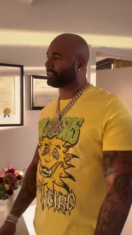 When Rashal tries to warn Mike about Hulk, goes wrong! #God #Jesus #Jesusispoppin #Jesusbeenpoppin #kountrywayne #letthatsizzleinyourspirit #helpisontheway #Love #mikebless