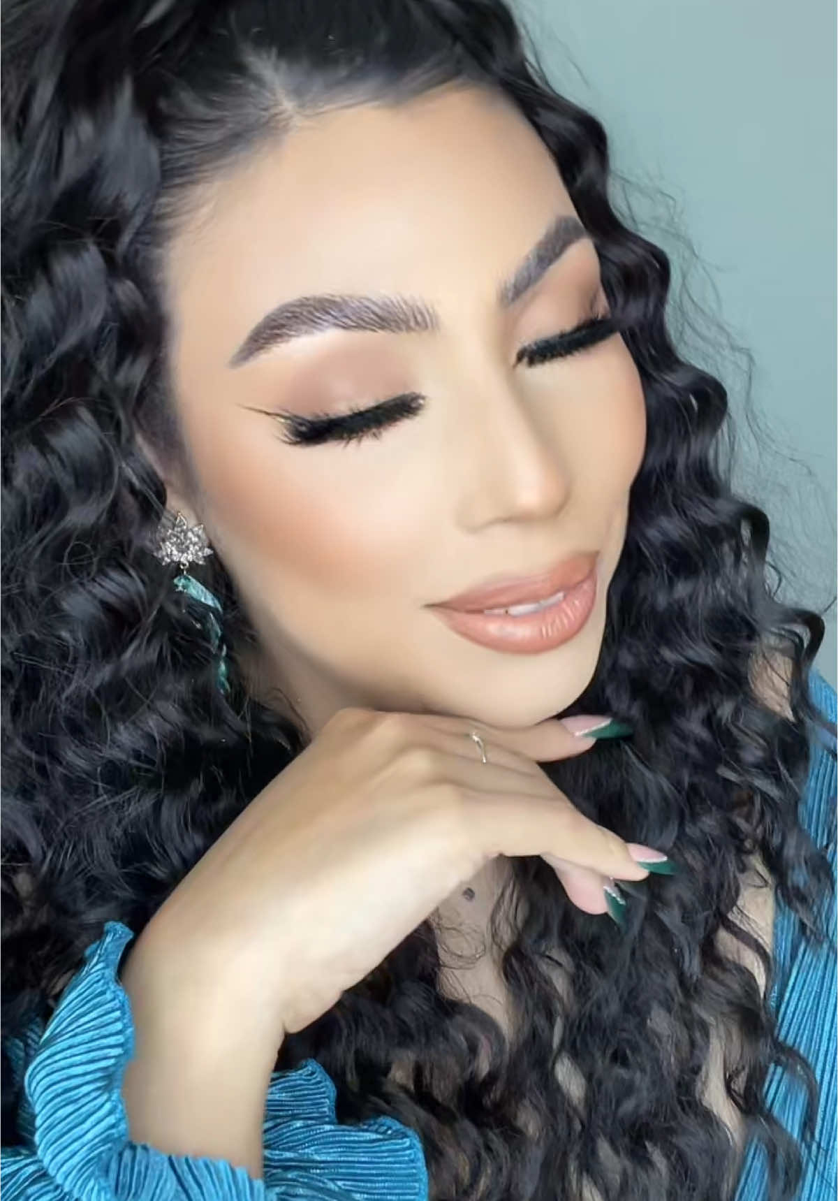 🪄 @glambyjazminllc  #fyp #parati #foryoupage #foryou #jazminleon_1 #glambyjazminllc #videoviral #explore #explorepage #tiktokviral #contentcreator #amazonreviewer #hairstyle #beautyblogger #parativiral 