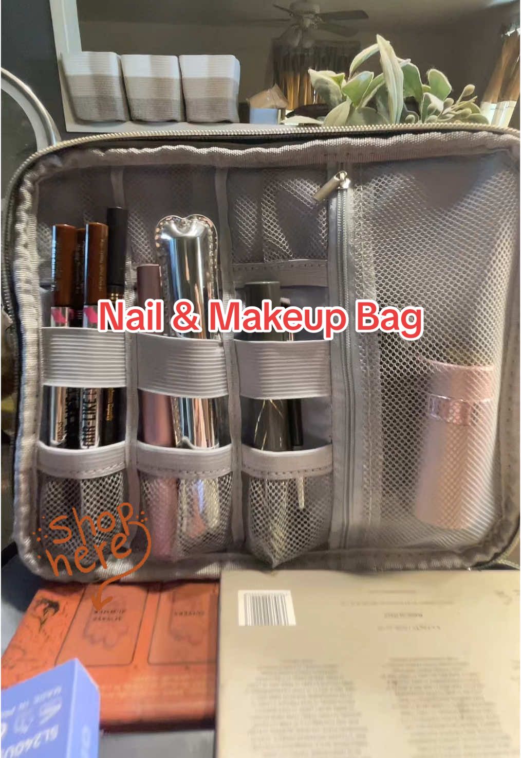 This is a handy-dandy nail and makeup bag. You can literally hold everything in it from all of your nail supplies to all of your make up to all of your skin care and it’s under $20.#Yiwushujinluggage #makeupbag #toiletrybag #creatorboostcamp #tiktokshoprestock #tiktokshopunleashyourgame #goalcrusherprize #tiktokshoploveatfirstfind #ttsdelightnow #tiktokshopjumpstartsale #tiktokshopbeautyinfullbloom #tiktokshopnewarrivals #tiktokshopspringglowup #shopwomenowned #TikTokShop 