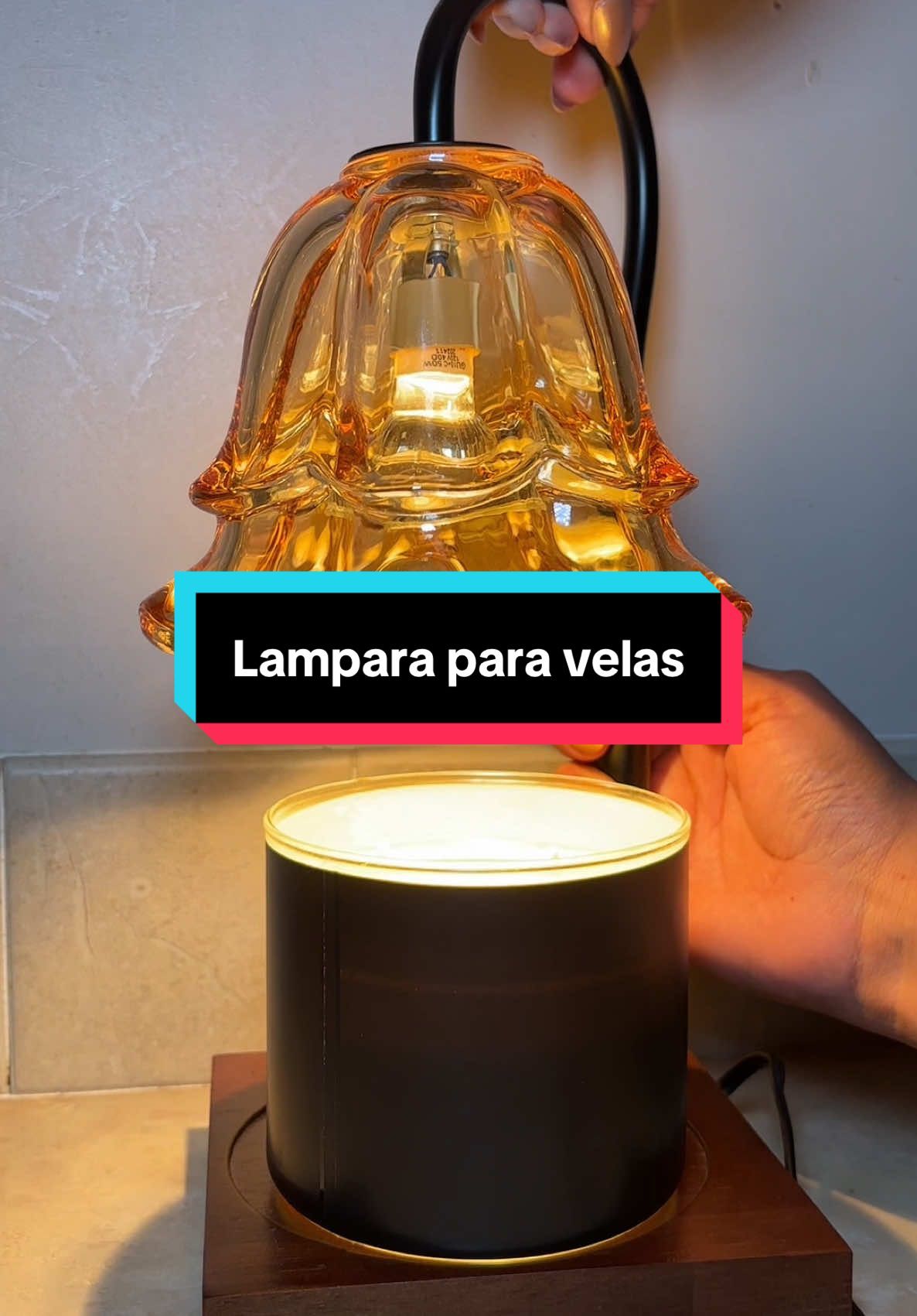 Está bien bonita esta lámpara ☺️ #lampara #lamparas #fuego #casa #casas #olor #ahorrardinero #bonito #CasaTikTok 