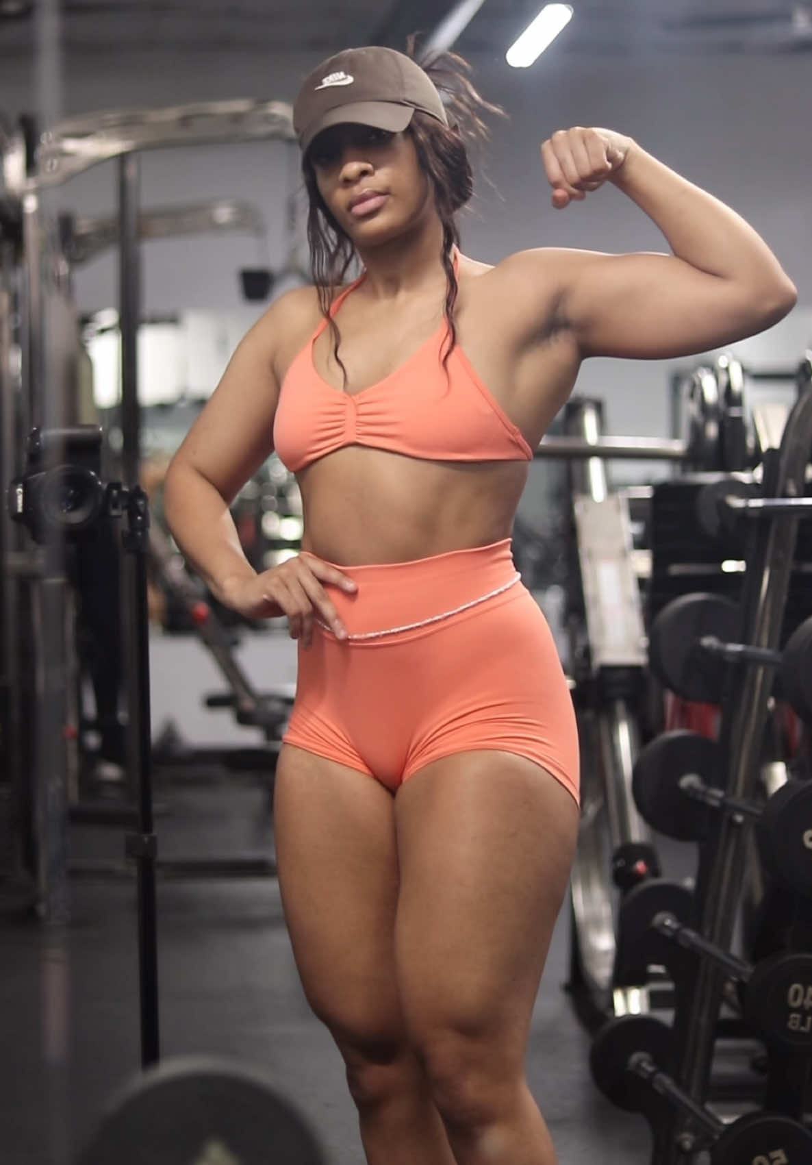 Building my body strong just how I like it! 💪🏽🧡 #GymTok 