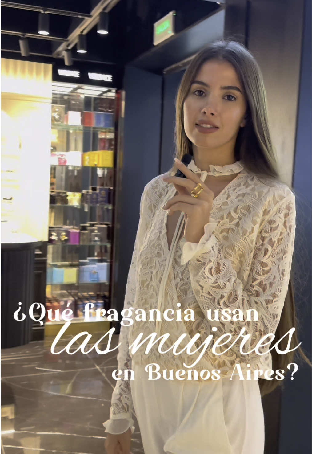 Descubriendo sus fragancias favoritas ✨ ¿Que fragancia están usando ahora ? #perfumeriasrouge #FraganciaFavorita #entrevista #perfumefavorito #fraganciasfemeninas 
