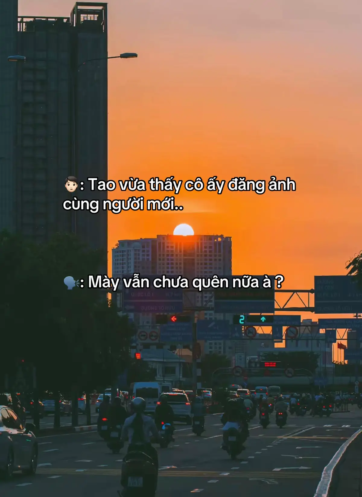 '' Và rồi ai cũng có hạnh phúc riêng, nhưng chỉ sâu trong tim anh nhớ mãi một hình bóng không về '' #ttt 