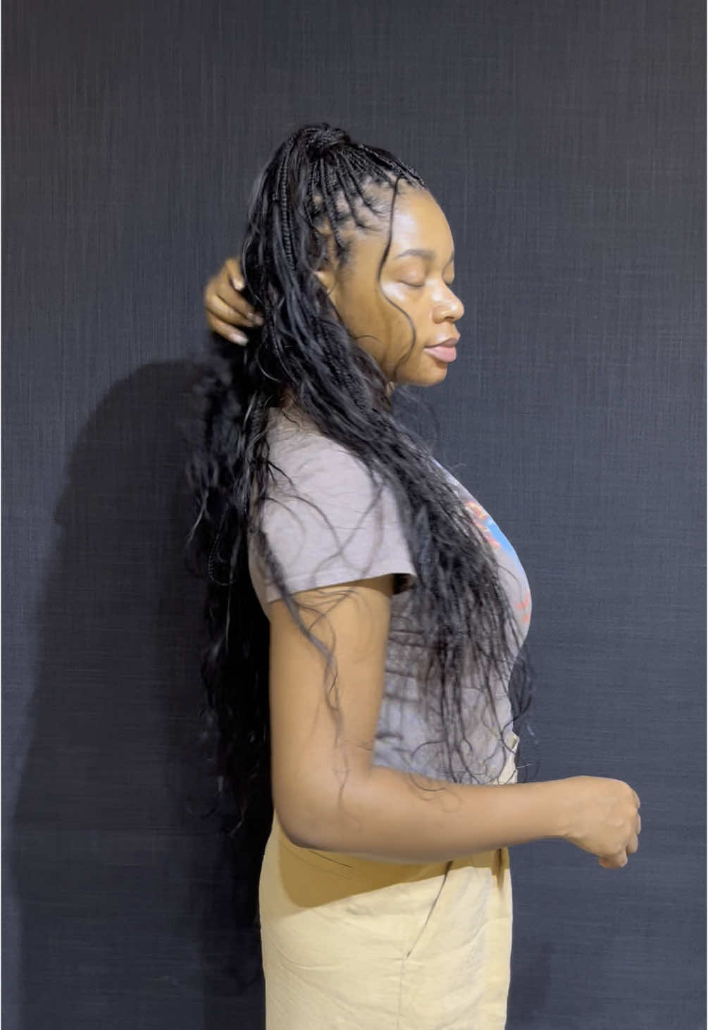 Loose human hair boho braids for the win 🥰😍🫡 #londonhairstylist #lagoshairstylist #lagoshairstylist🔥🔥 #foryourepage ###braider #goddessbraids #lagoshair #lekkiphase1 #blackgirlmagic #bohobraids   