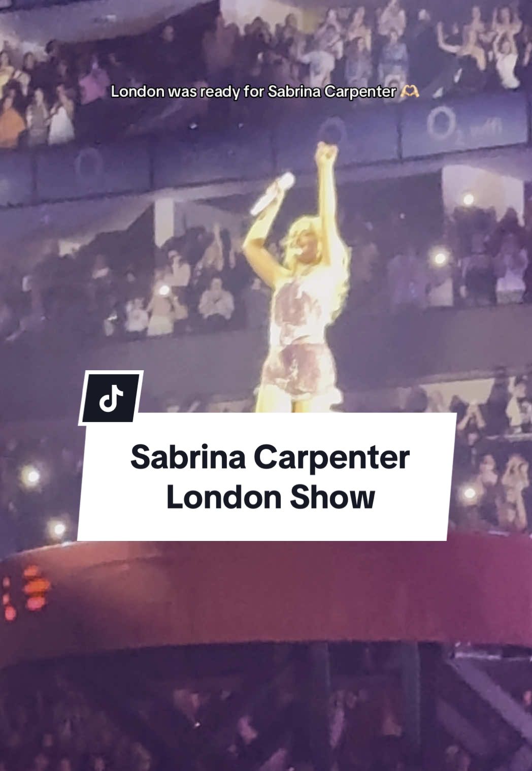 London was so ready for Sabrina Carpenter Tour 💓 @Sabrina Carpenter #sabrinacarpenter #shortnsweet #espresso 