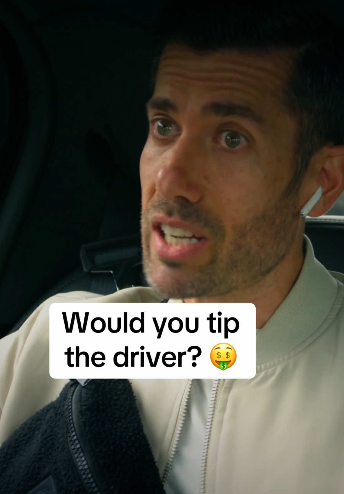 This is my first performance in a short film! 🎭🥳 The driver is one of my best friends Sean but I still made him spend his entire budget on me to be in this. As you can see, I was worth every penny 🤣 @Sean #tippingculture #tipping #personaldriver 