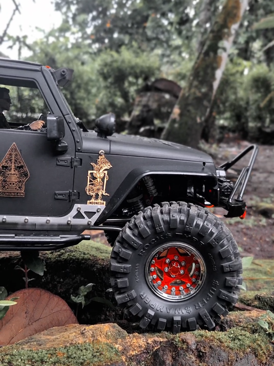 #fyppppppppppppppppppppppp #fyp #fypage #4u #jeep #rc #metal #build #jeepcustom #offroad #4x4 #crawler #jeeprakitan #offroad4x4 @gruambuam_rc @rc.kasper #CapCut 